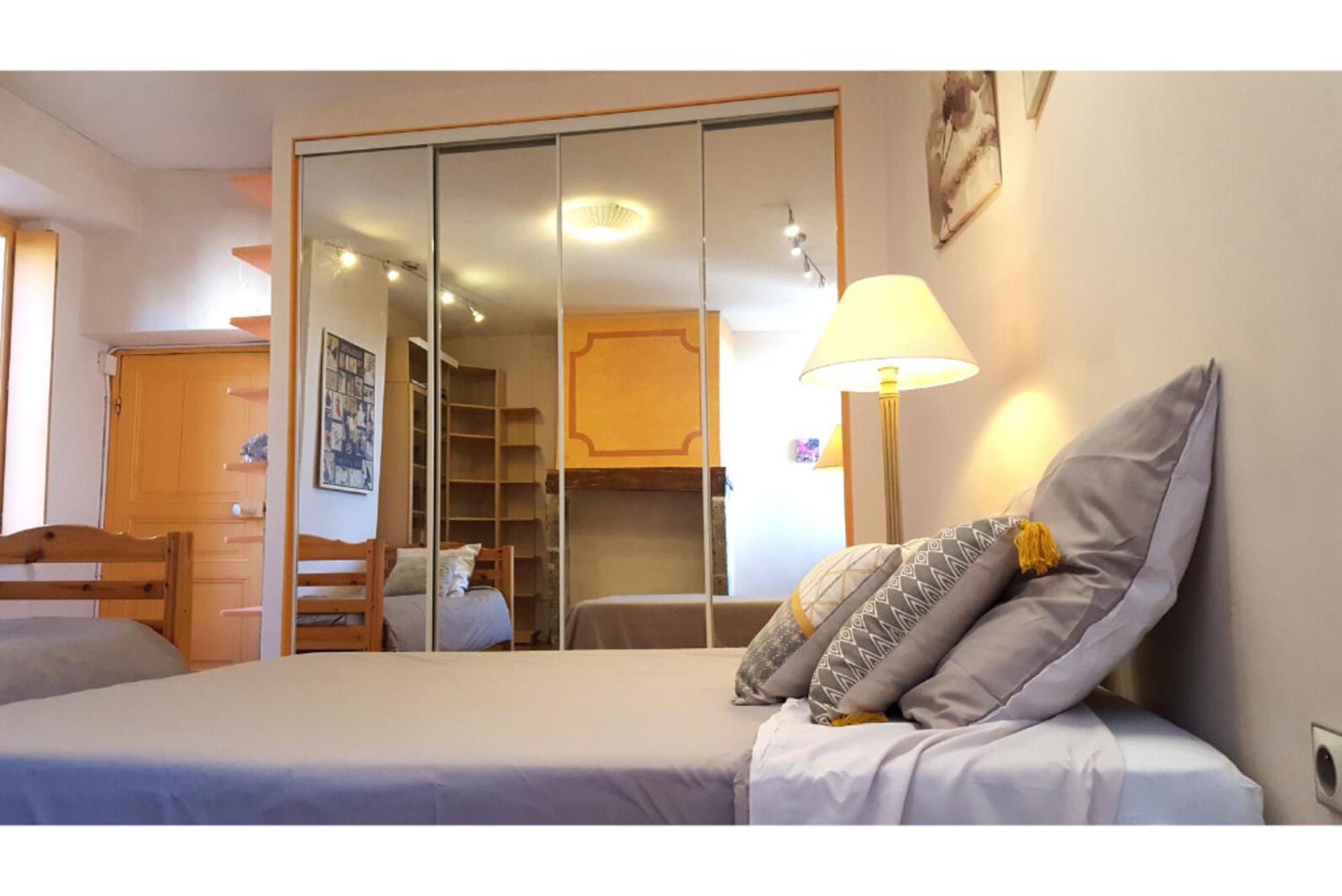 La Maison Bleue, Un Emplacement De Choix A โรเดซ ภายนอก รูปภาพ
